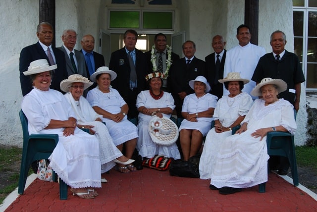 Cook Islands "House of Ariki" 2010. Present day "Rongomatane Ada Ariki" is seated first left in the front row.
